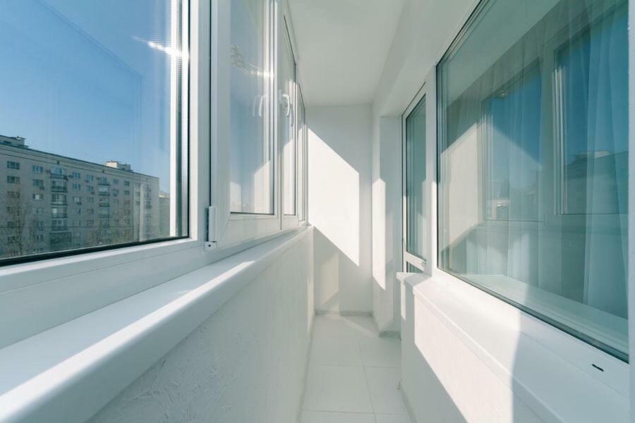Flat 24 On Lesi Ukrainki 12 With 1 Bedroom Kyiv Exterior photo